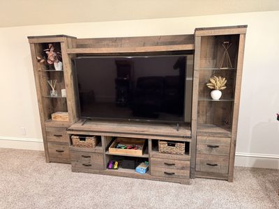 Rustic Farmhouse Style Entertainment Center Media Console with Storage