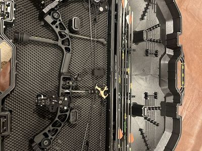 Mathew's Tactic Compound Bow Package & Case