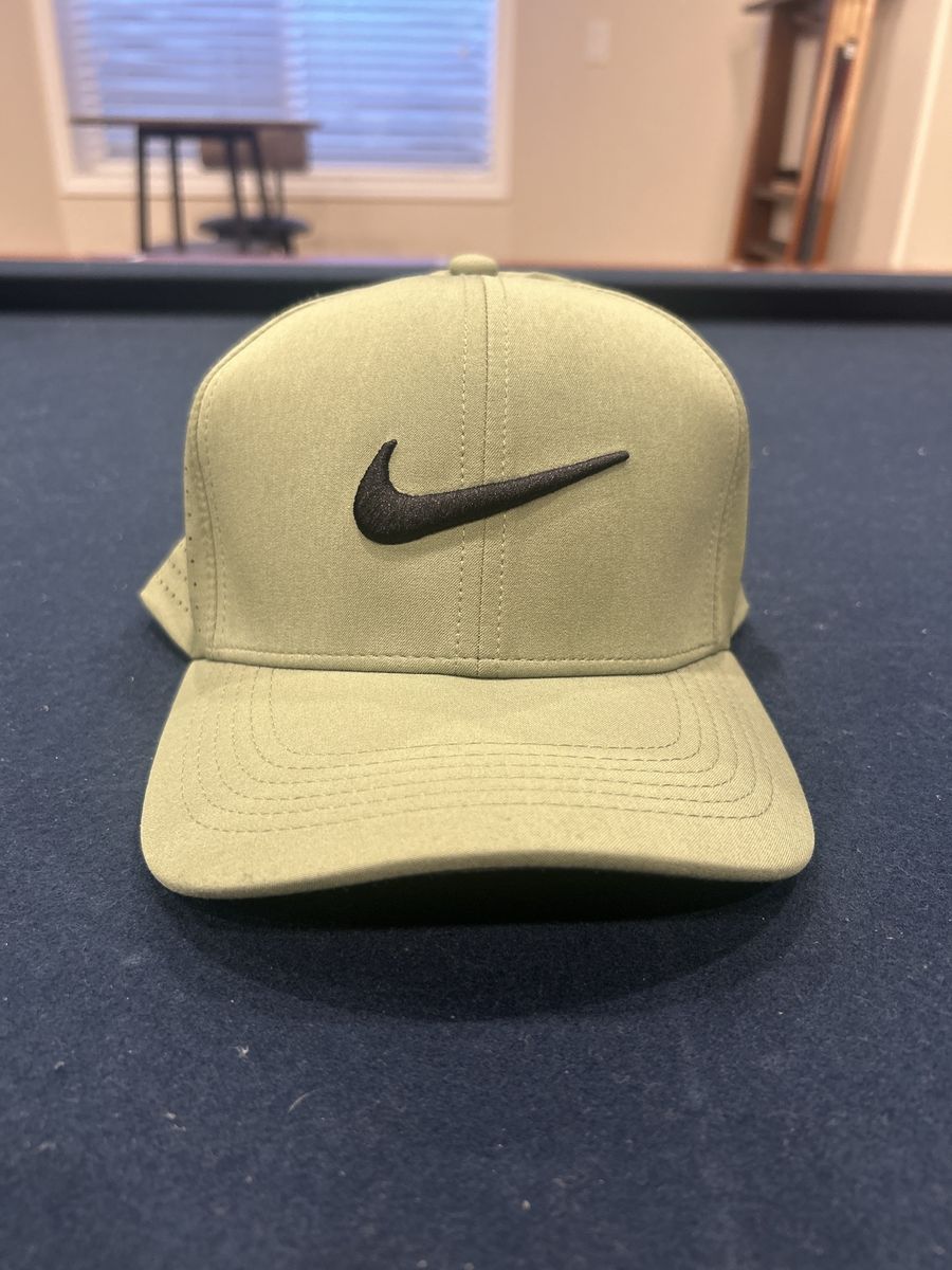 Nike AeroBill Legacy 91 Golf Hat Cap Perforated Back Olive Green One Size Fits Most