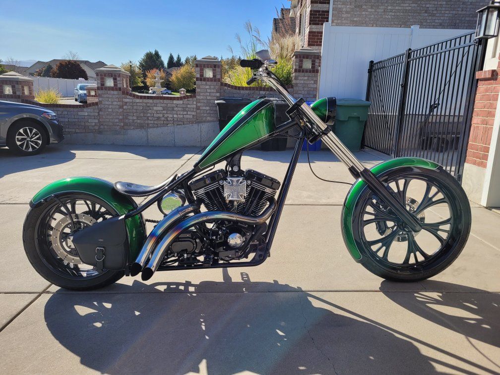 WEST COAST CHOPPERS CFL custom