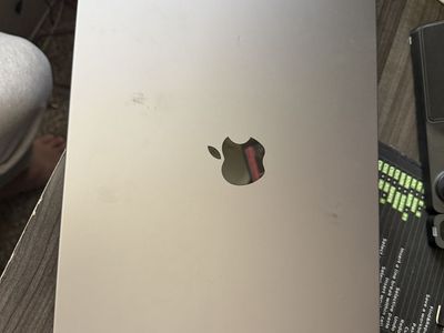 Apple MacBook Pro 14" M1 Pro (10-Core, 16GB RAM, 2021) Silver Laptop MKGP3LL/A