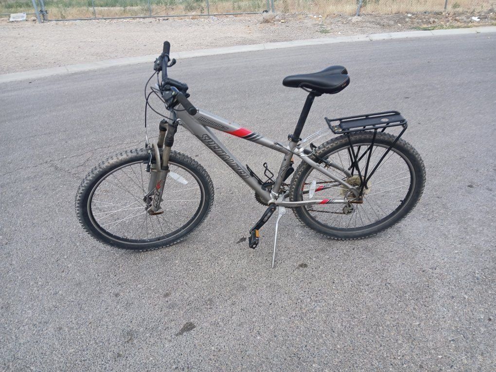 26" Specialize Hardrock Sport $200