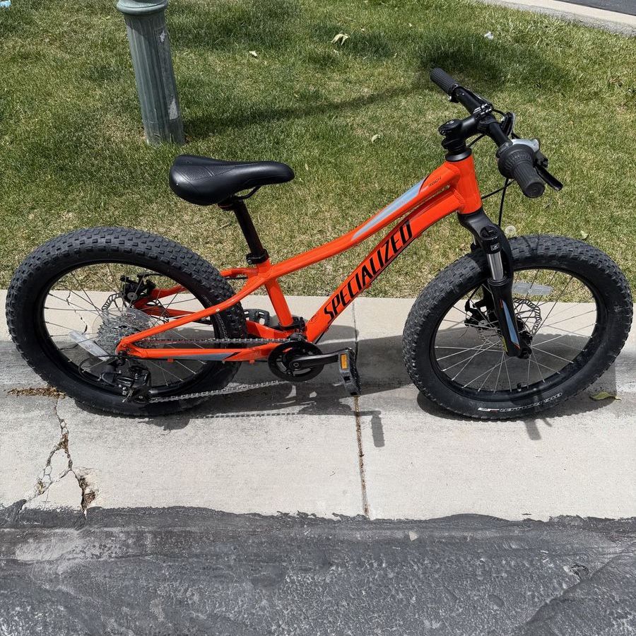 2020 specialized riprock 20 kids mountain bike