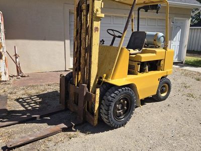 1969 caterpillar, forklift, 6000 pound capacity.