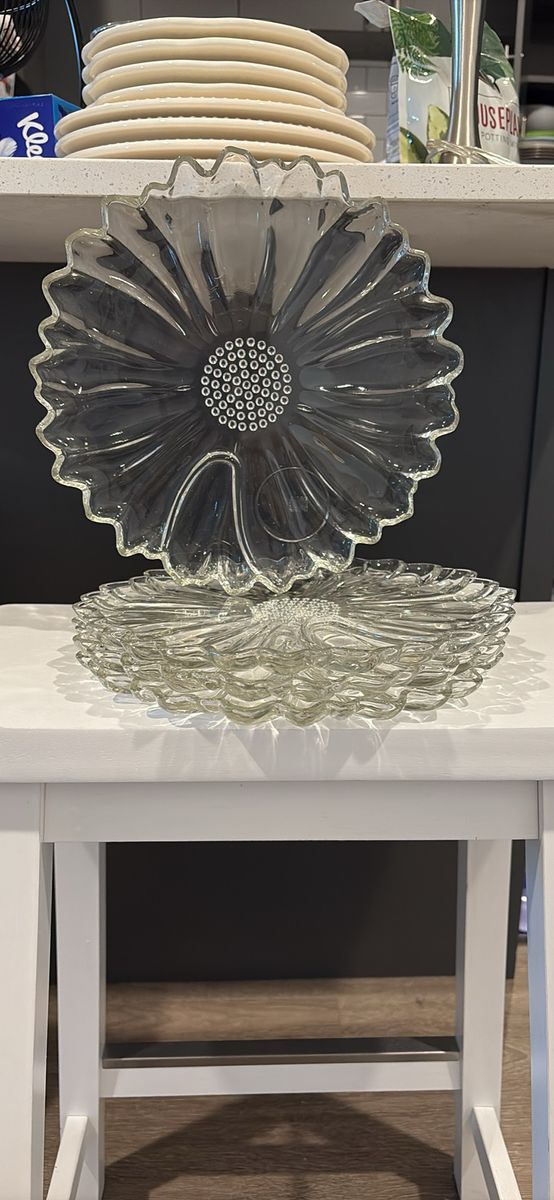Sunflower glass plates