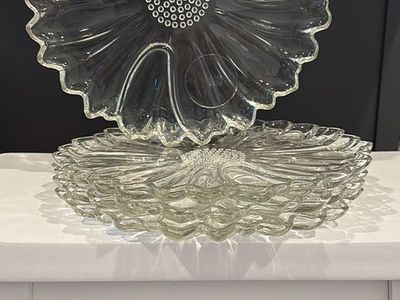 Sunflower glass plates