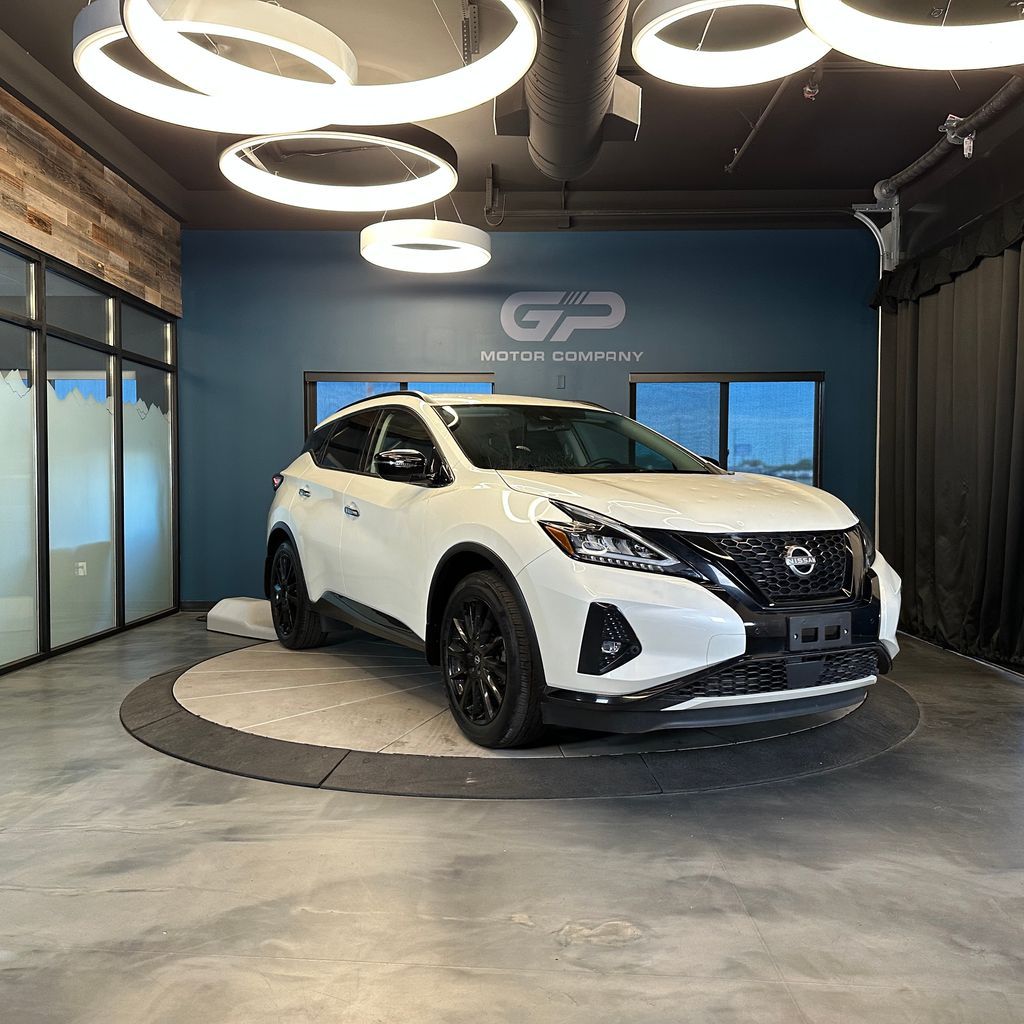 2023 Nissan Murano SV