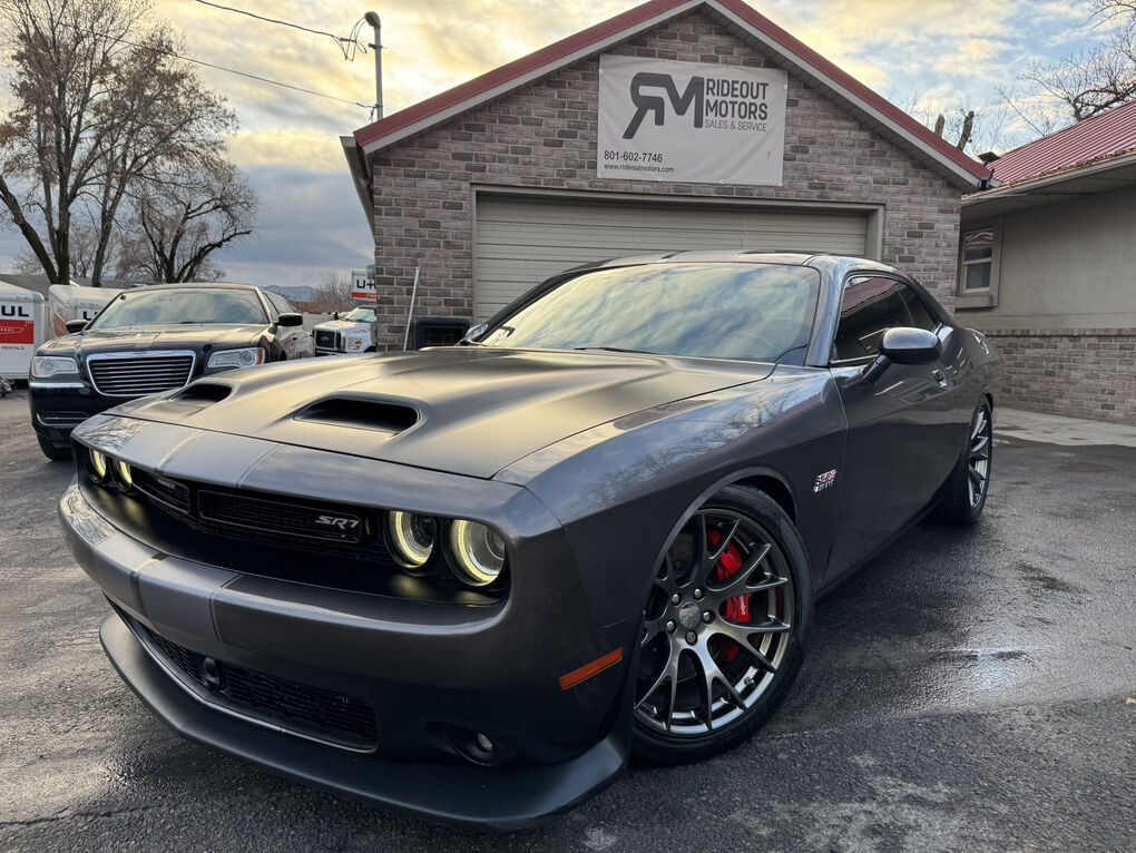 2016 Dodge Challenger SRT 392