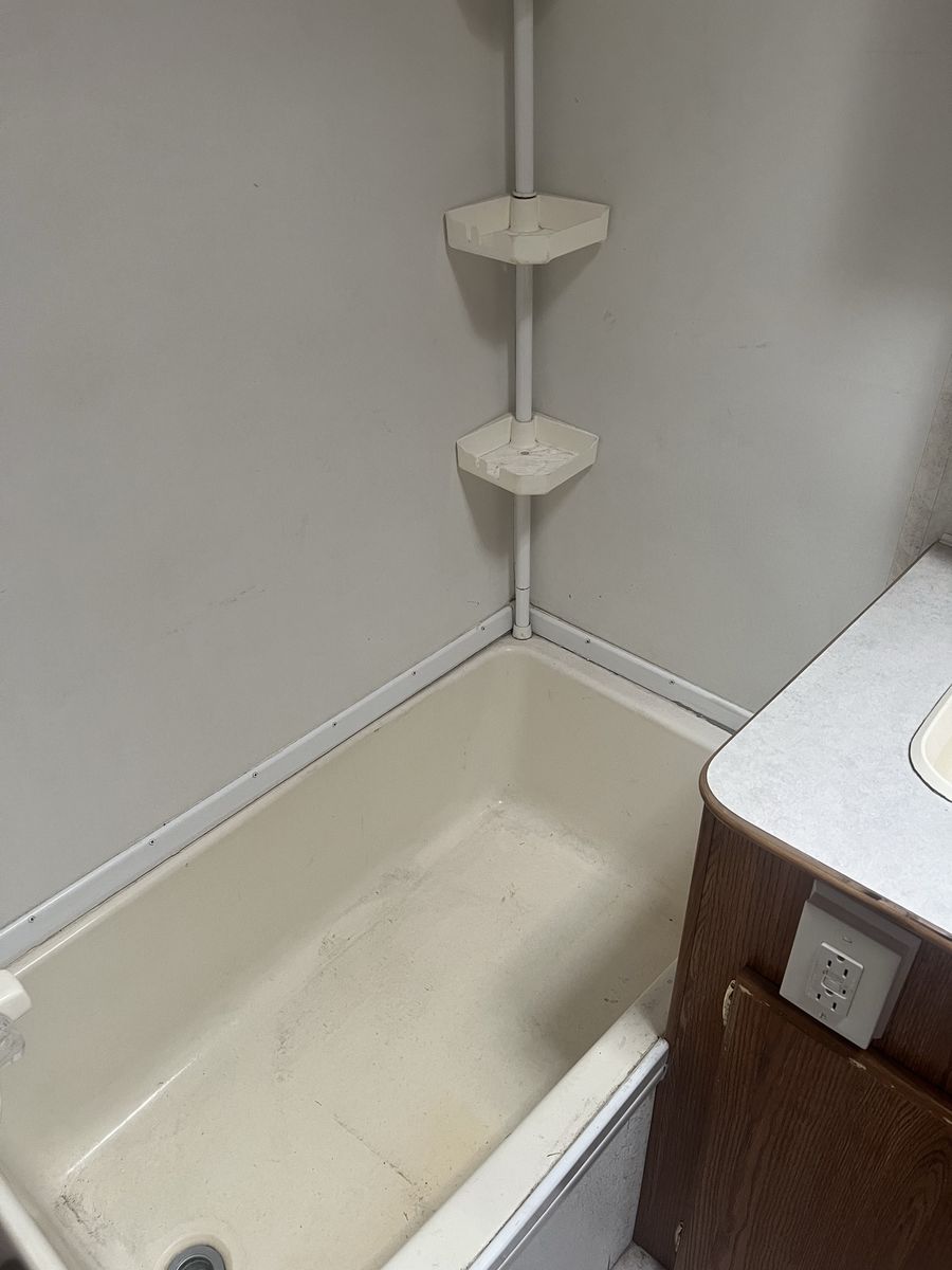 Main image 8