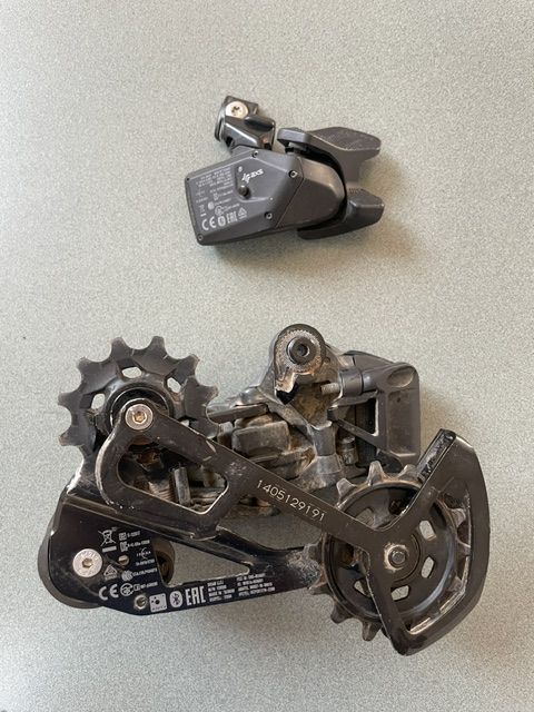 Main image 3