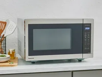 Panasonic 1.3 cu ft Countertop Microwave Oven