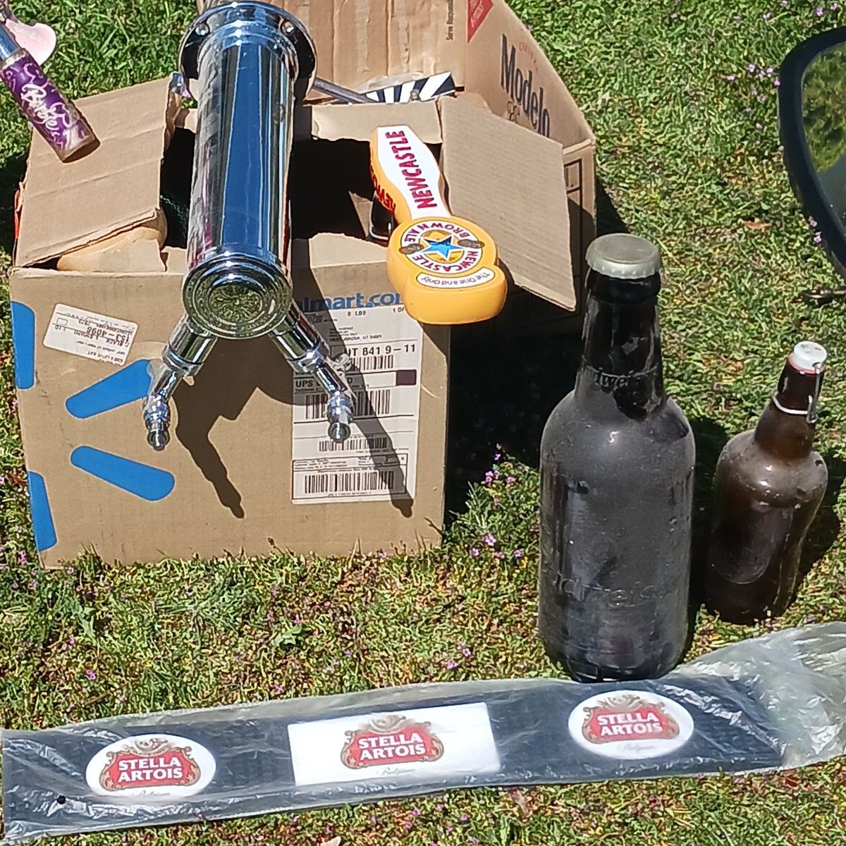 Beer taps and handles