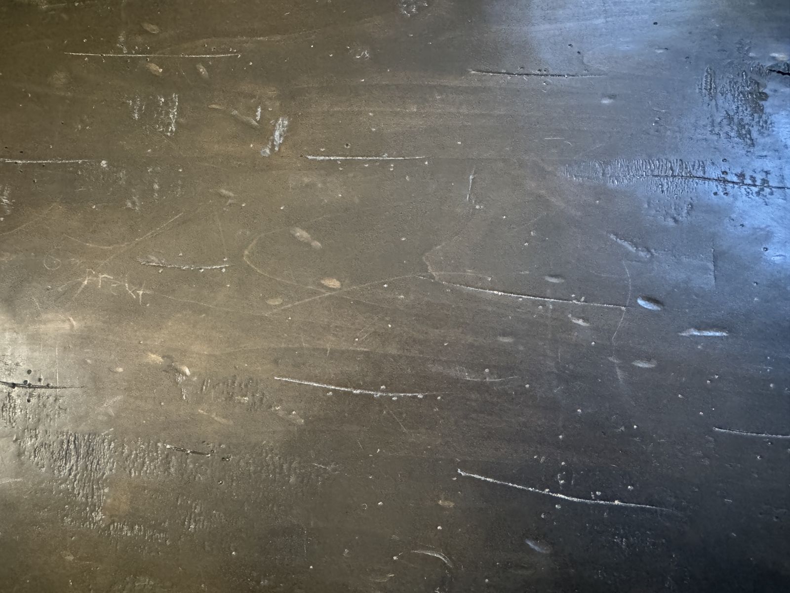 Main image 10