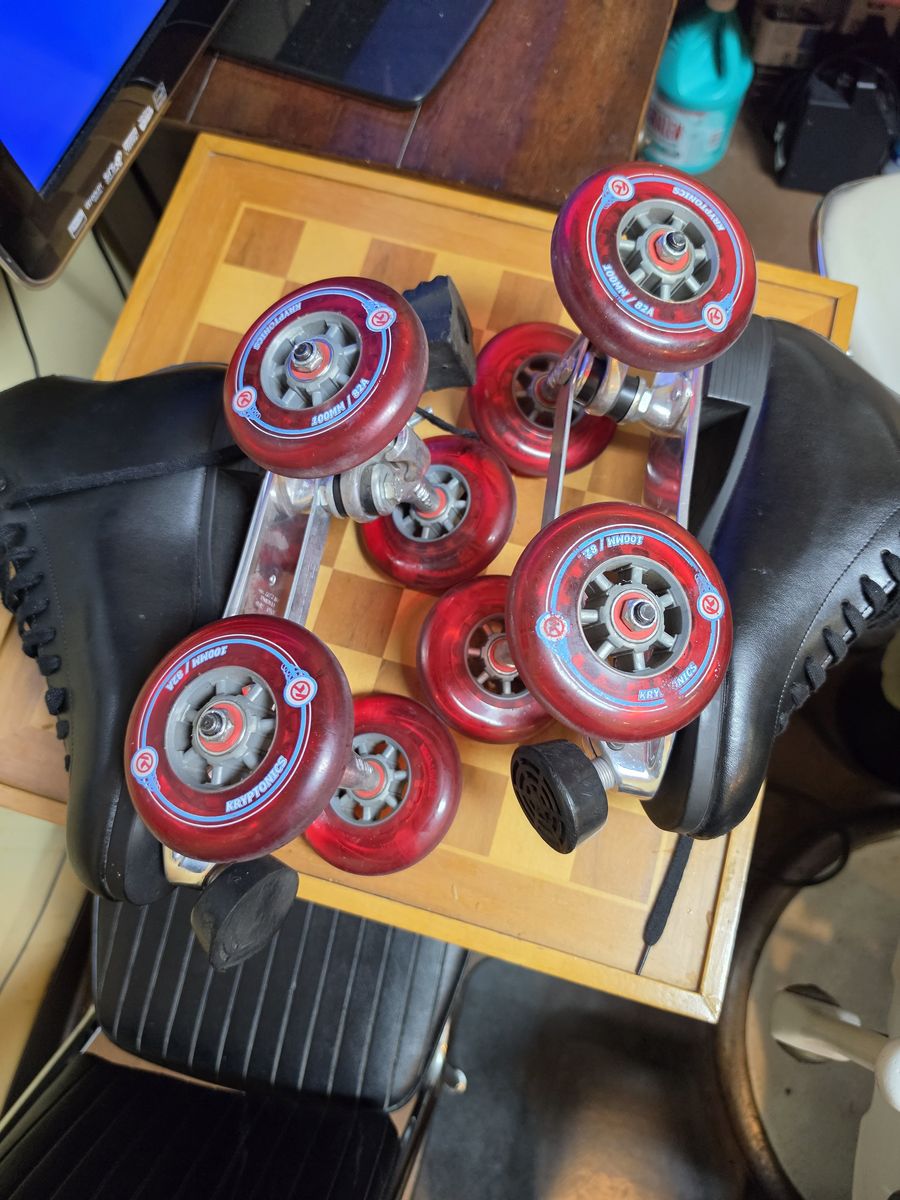 Riedell Model 120 D Roller Skates Size 8 Black Boots with Kryptonics 100mm 82A Wheels