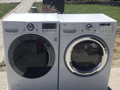 BEAUTIFUL LG SUPER CAPACITY STEAM STACKABLE FRONT LOAD W/D SET CALL TO SCHEDULE YOUR FREE DELIVERY TODAY