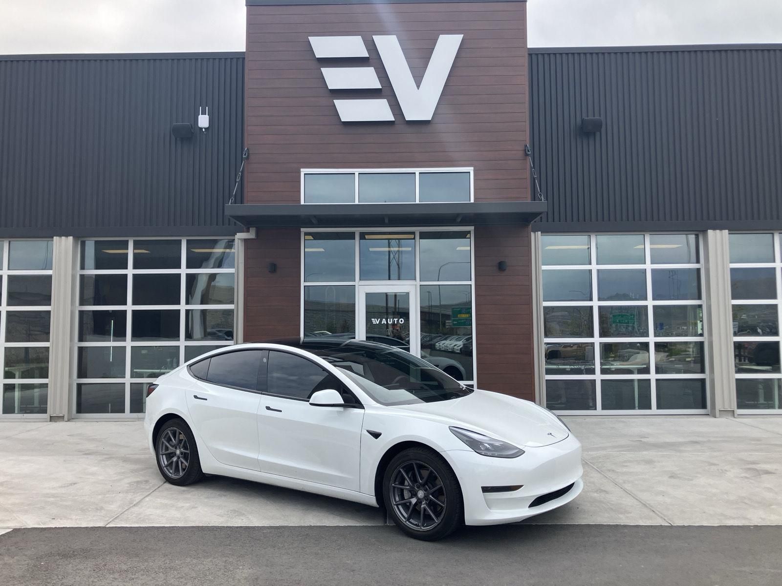2021 Tesla Model 3 Standard Range Plus