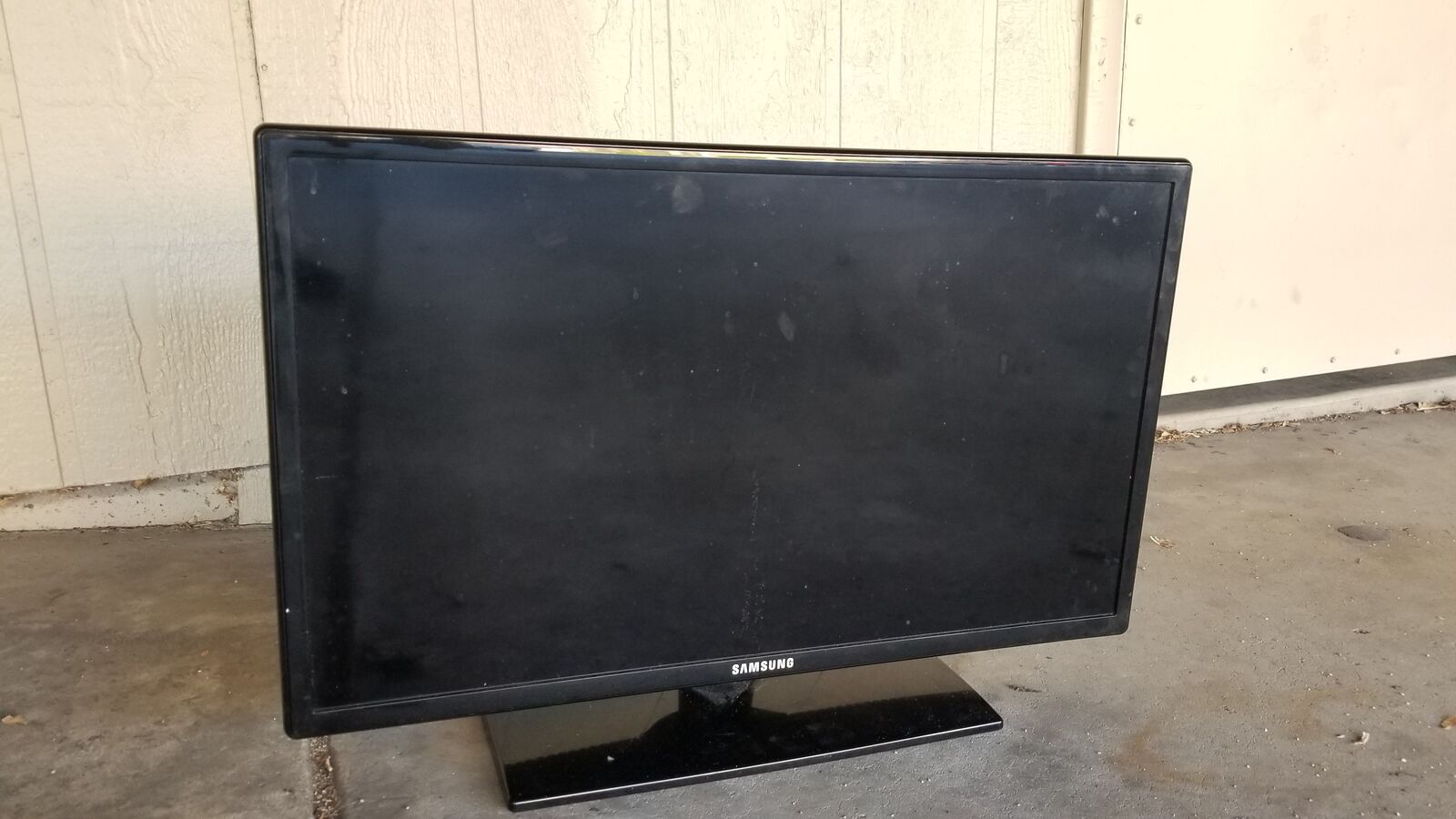 Samsung 24 inch tv