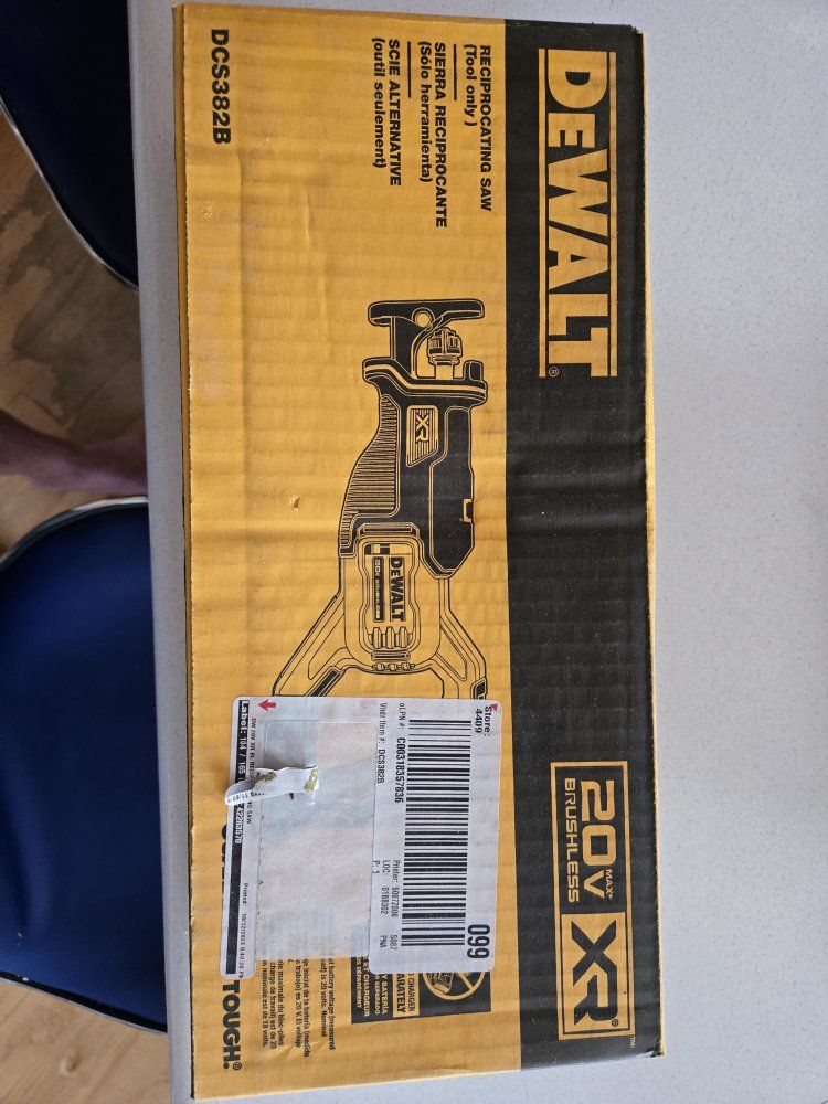 DEWALT RECIPROCATING SAW, DCD382, BRUSHLESS, NEW