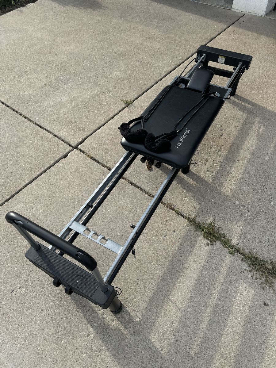 AeroPilates Performer 298 Pilates Machine