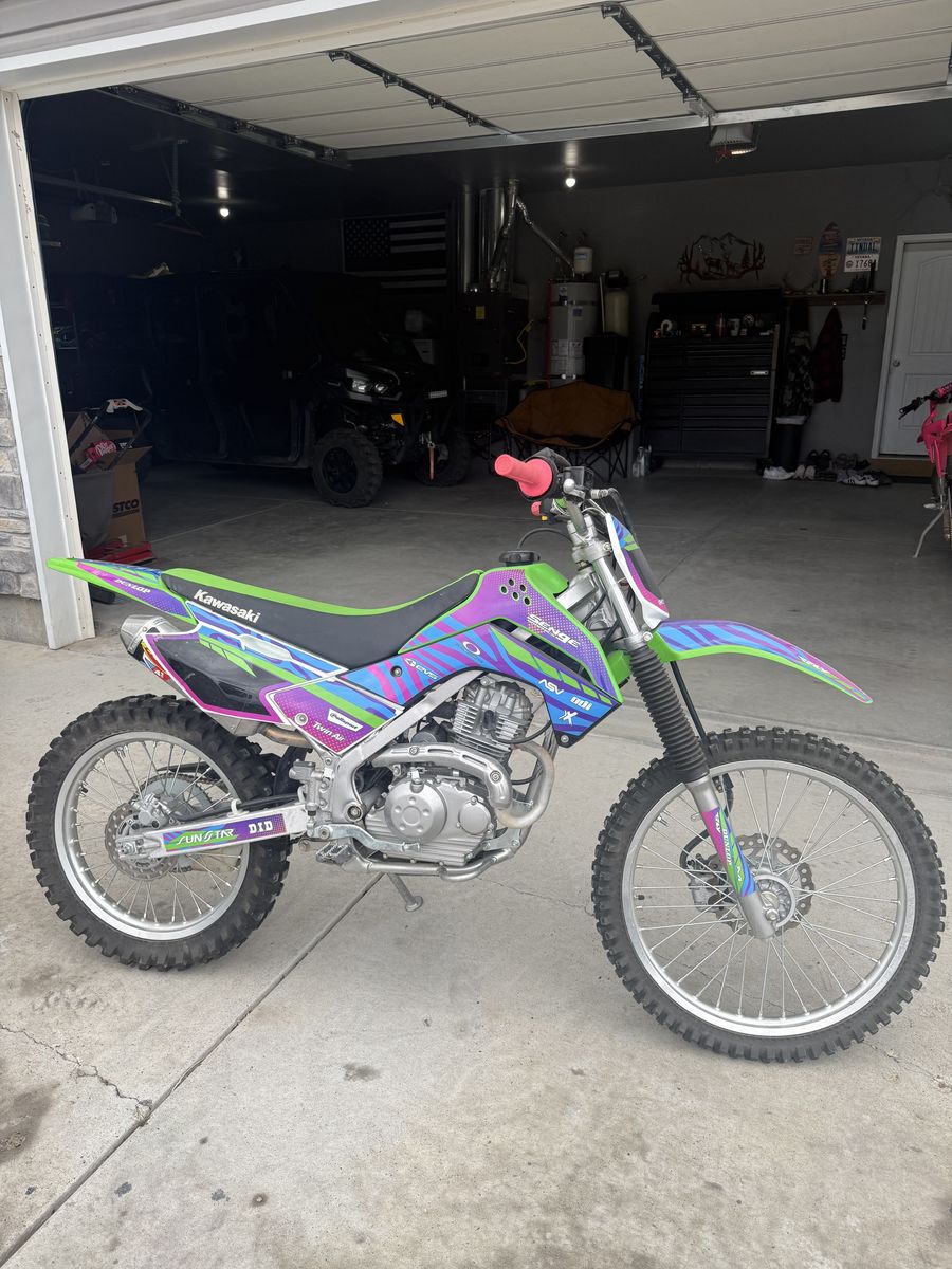 2018 KLX 140