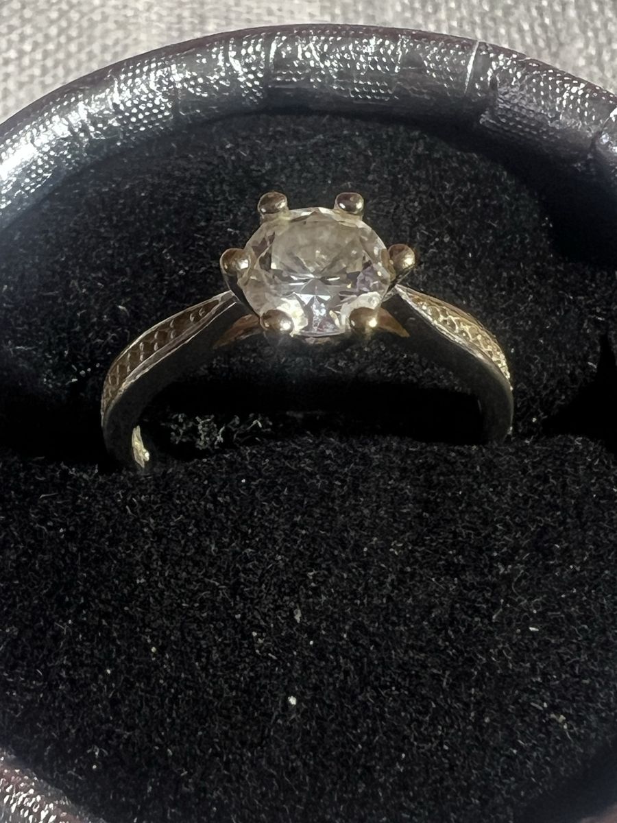 Elegant Silver-Toned Ring with Large Solitaire and Pave Accents, Clear CZ Stone, Size 7