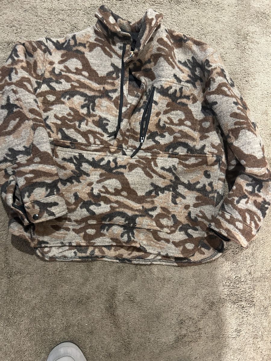 Sleeping Indian wool camo pullover