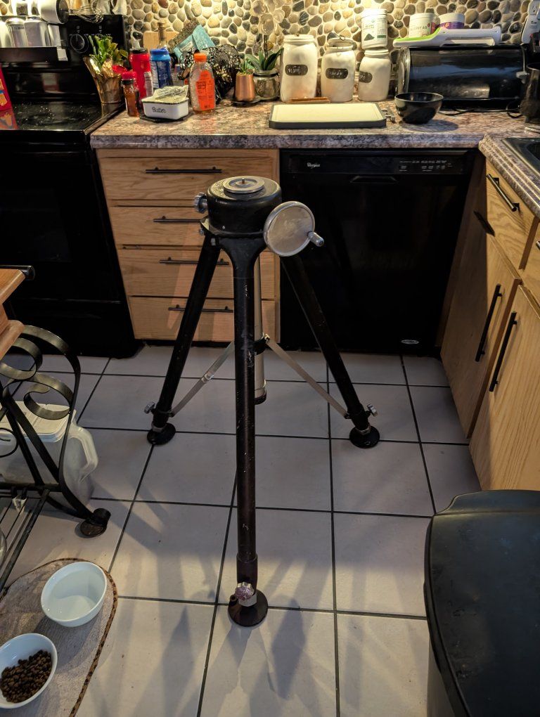 heavy duty Tripod