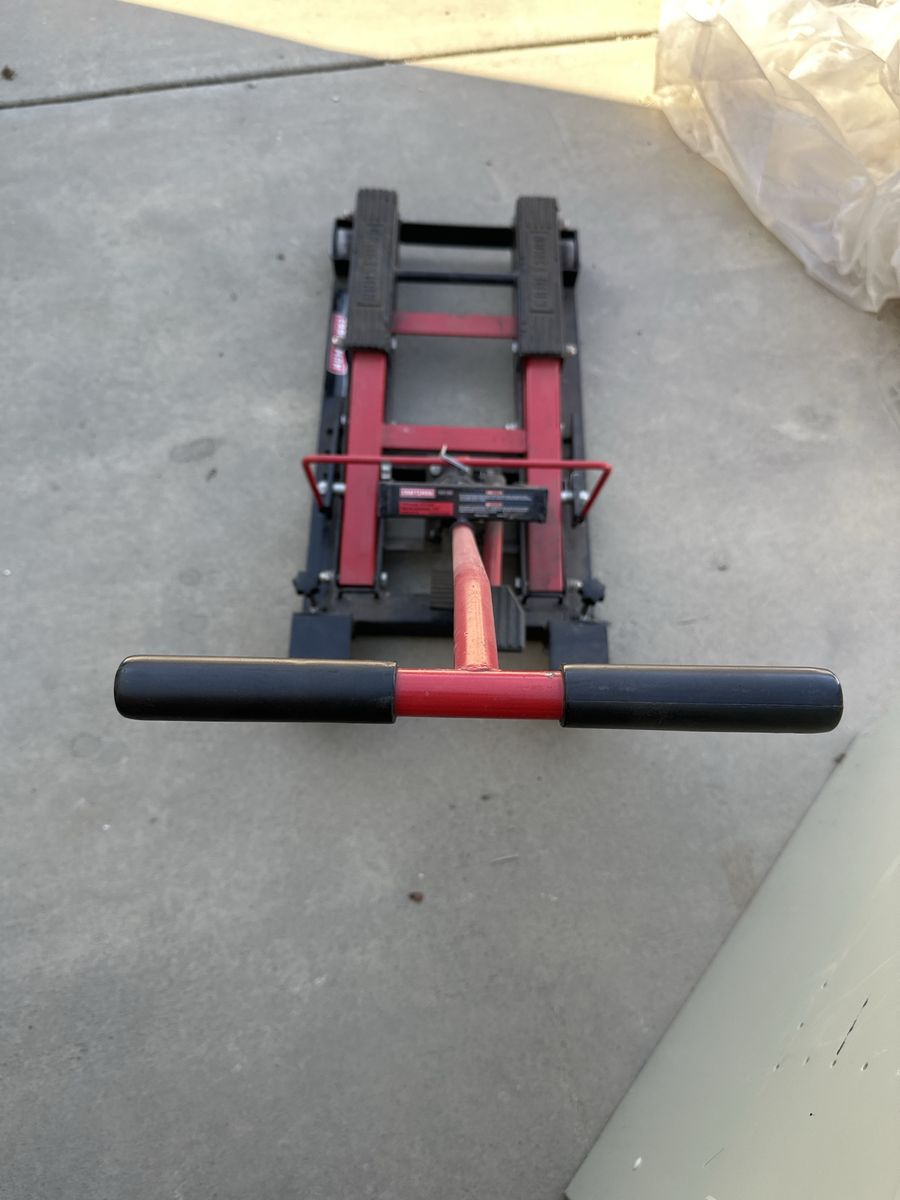 Craftsman Motorcycle / ATV Jack Lift Stand Red and Black