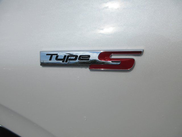 Main image 3