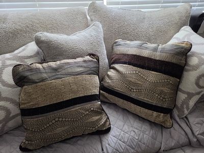 Throw Pillows
