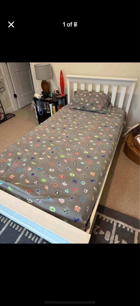 Twin bed frame ( Plank + Beam )