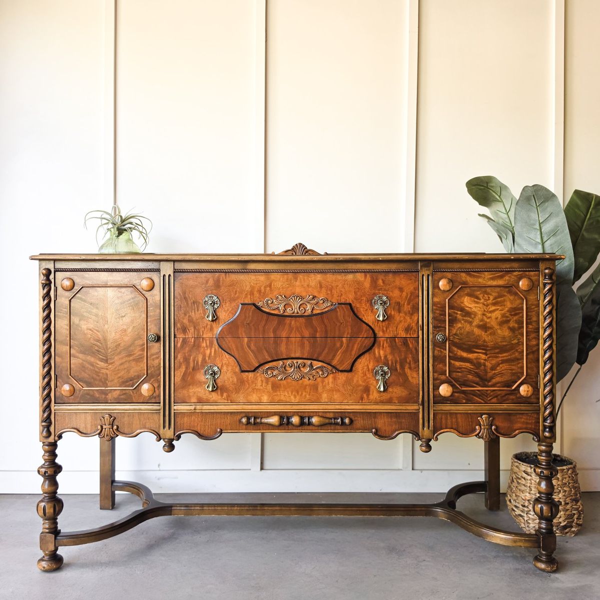 *FREE DELIVERY* Antique Wood Buffet!