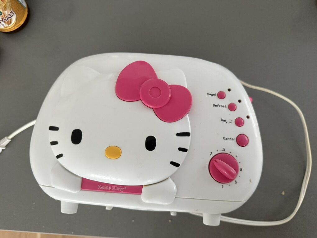 Hello Kitty Toaster