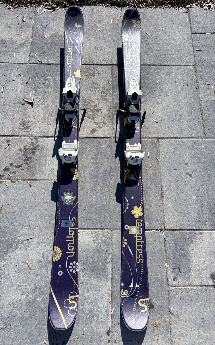 Salomon Temptress Skis - Women's 2009(161 cm)