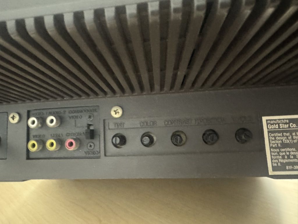 Main image 4
