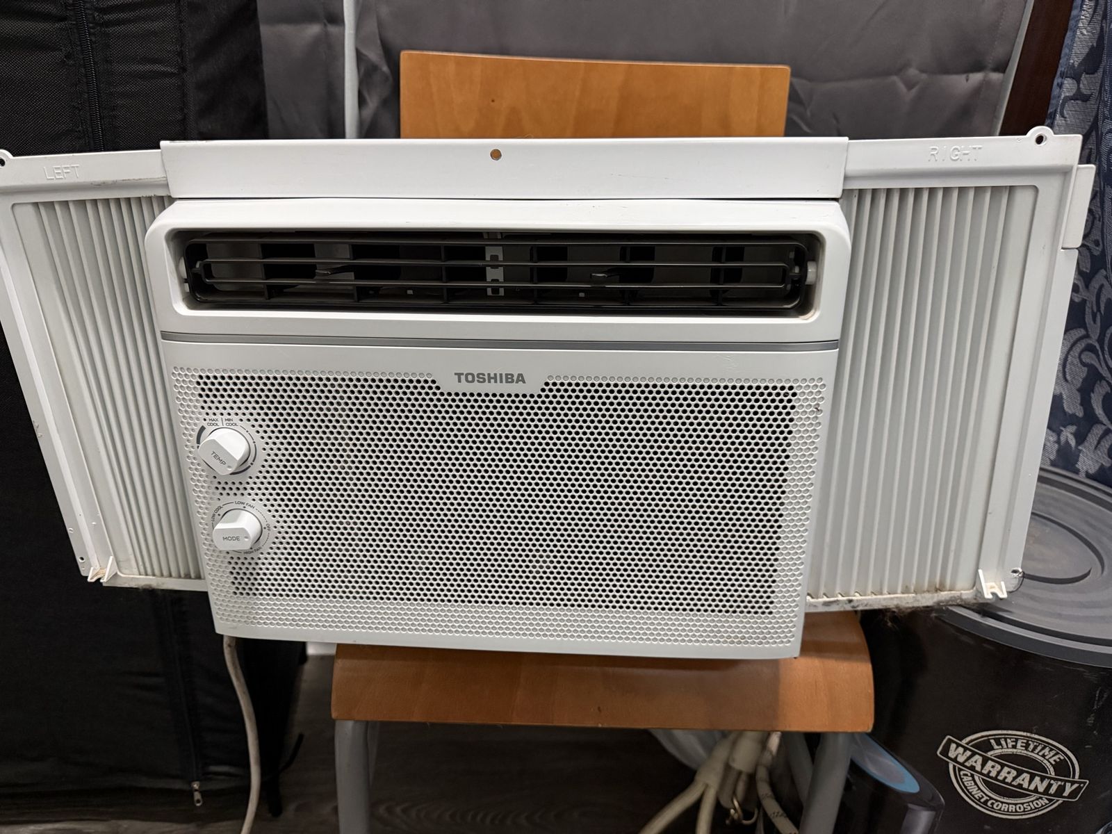 Toshiba Window Air conditioner