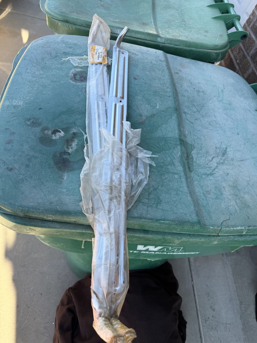 1972 Chevrolet truck door carpet seal
