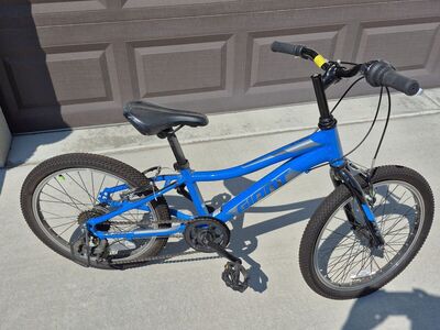 Giant XTC Jr 20 Inch
