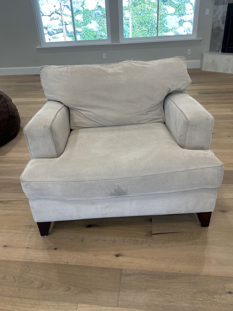Free Chair