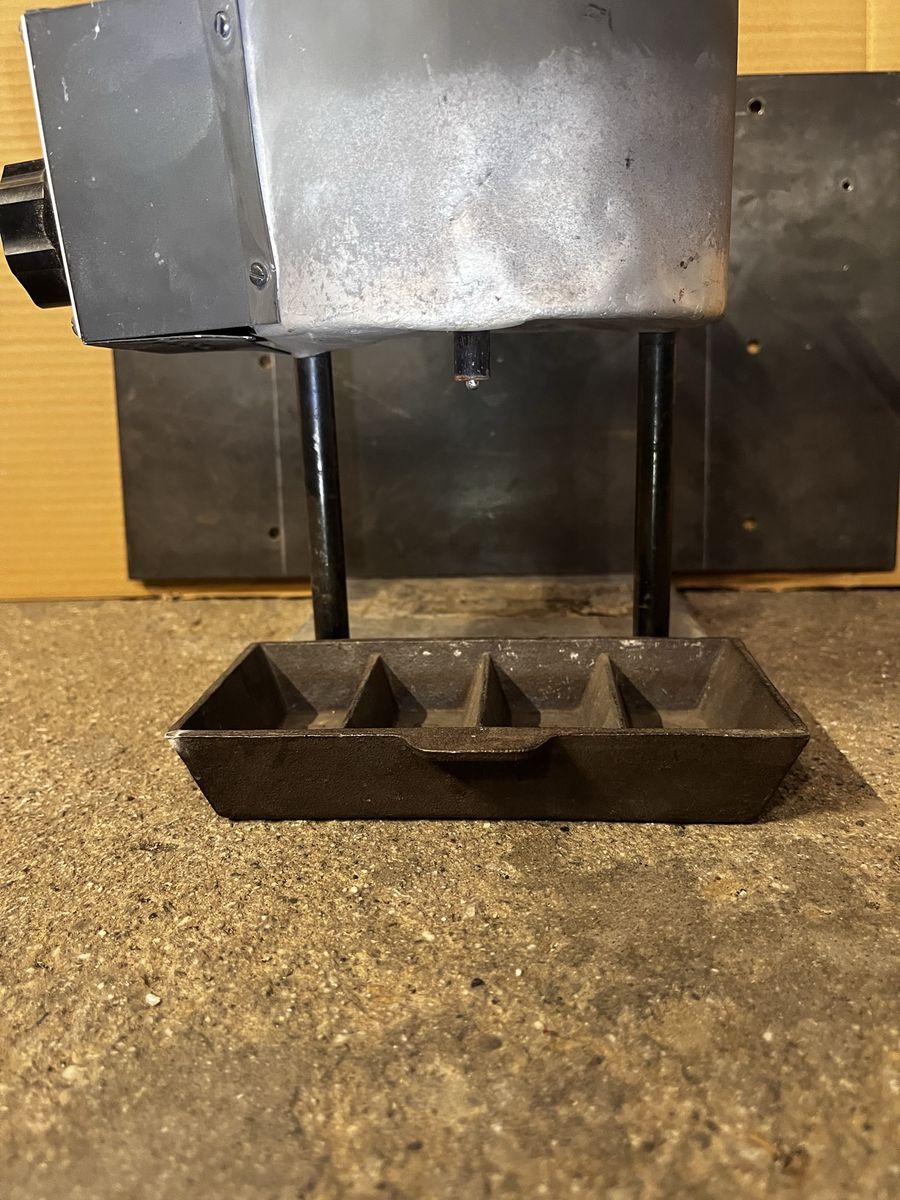 Main image 3