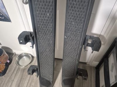 2022 jeep gladiator running boards
