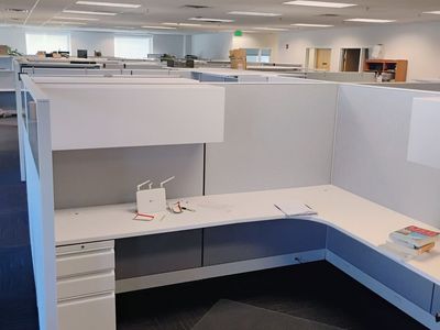8x8 Haworth cubicles, near new condition
