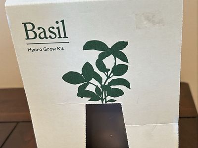 Basil Hydro Grow Kit *BRAND NEW!*