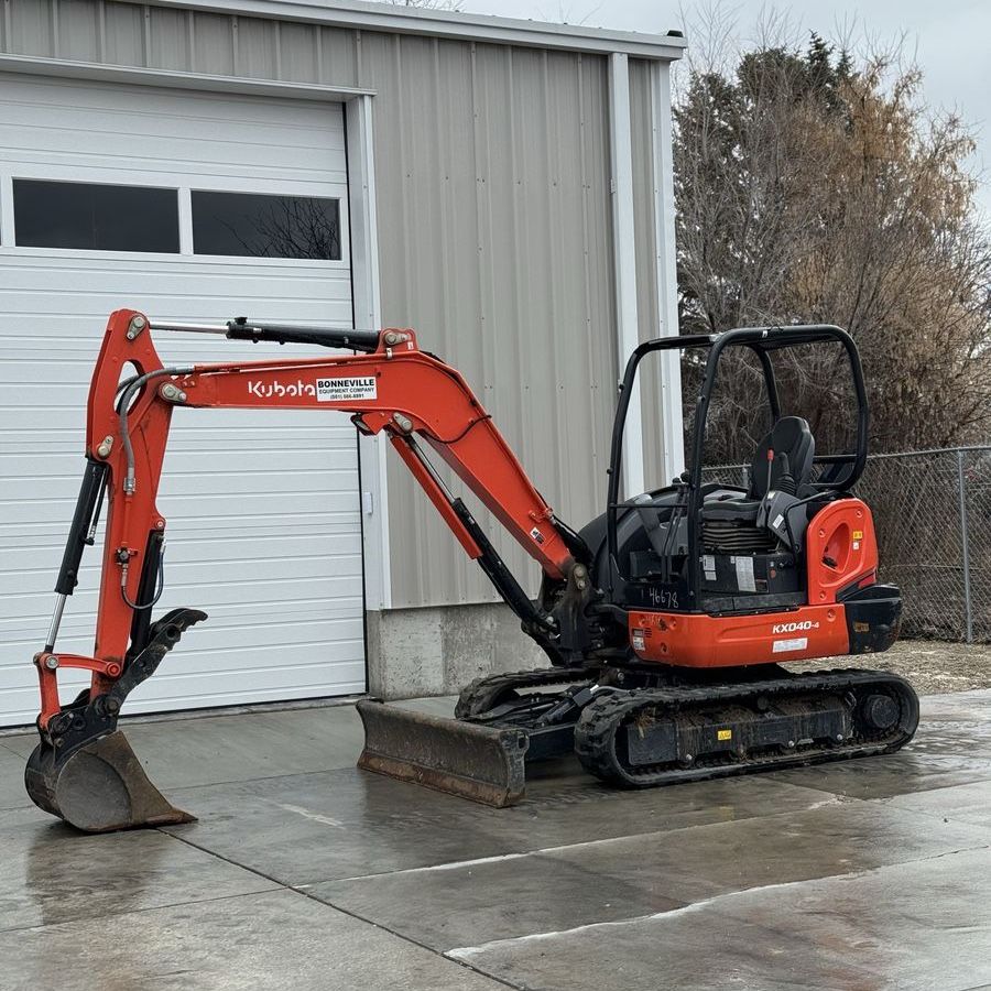 Excavator kubota kx40