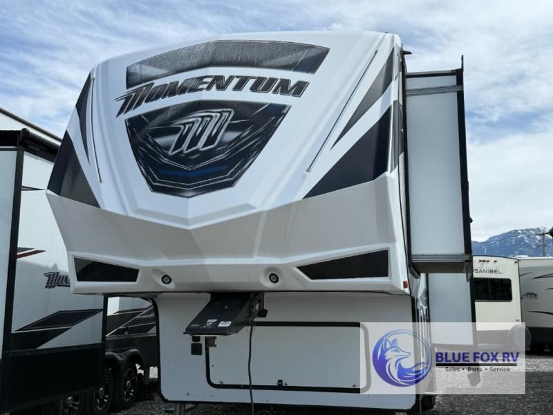 Used 2017 Grand Design Momentum M-Class 350M