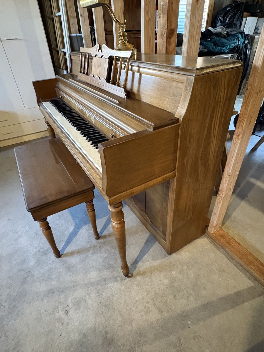 Upright Wurlitzer Piano