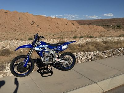2021 Yamaha YZ450F Dirt Bike - 33 Hours