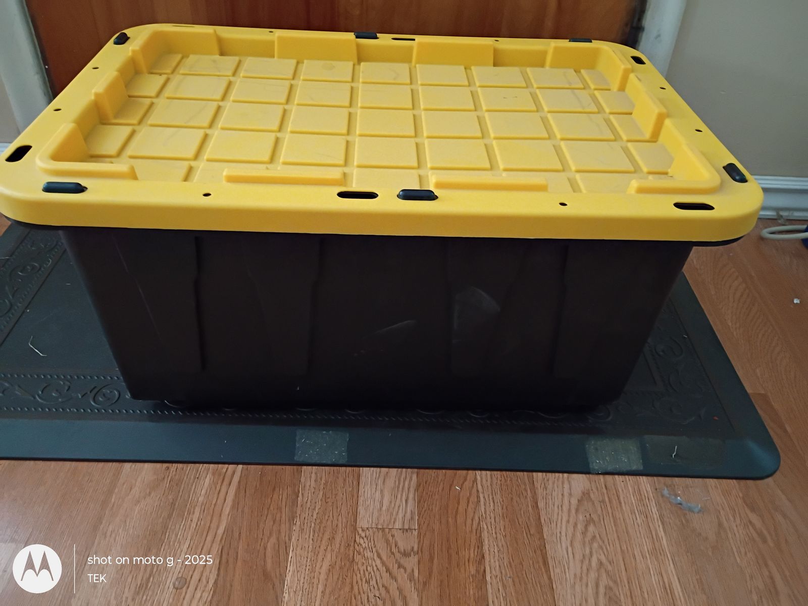Box Heavy Duty Stackable  Storage Garage Home Office Good Condition
