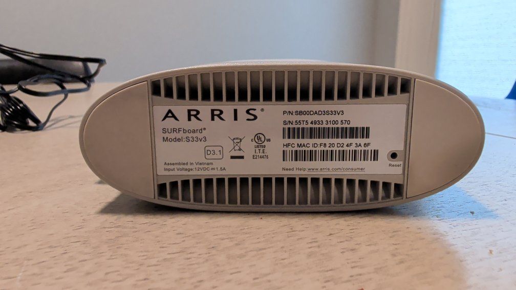 ARRIS SURFboard S33v3 DOCSIS 3.1 Gigabit Cable Modem - High-Speed Internet Connectivity