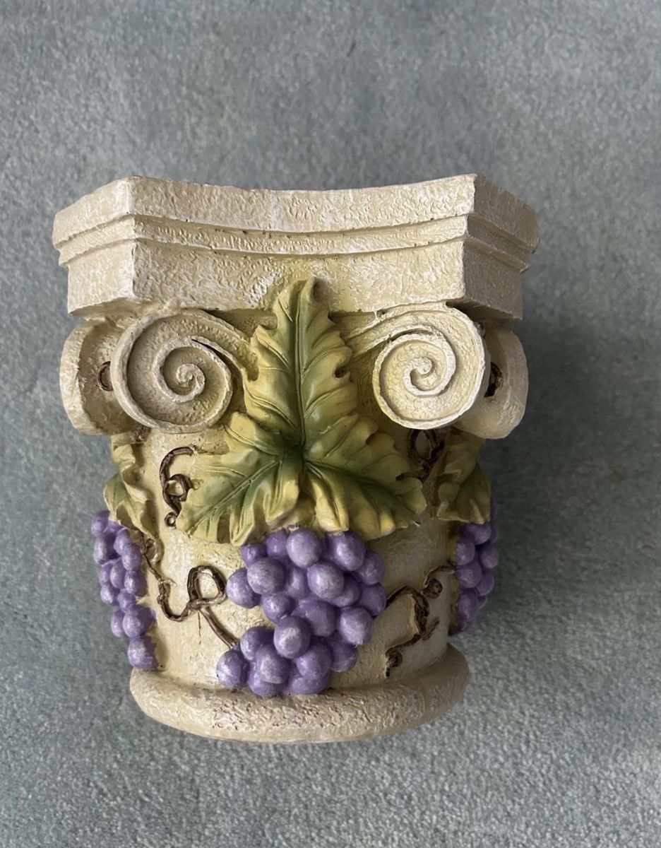 Home Decor 3 Boxes Of Items